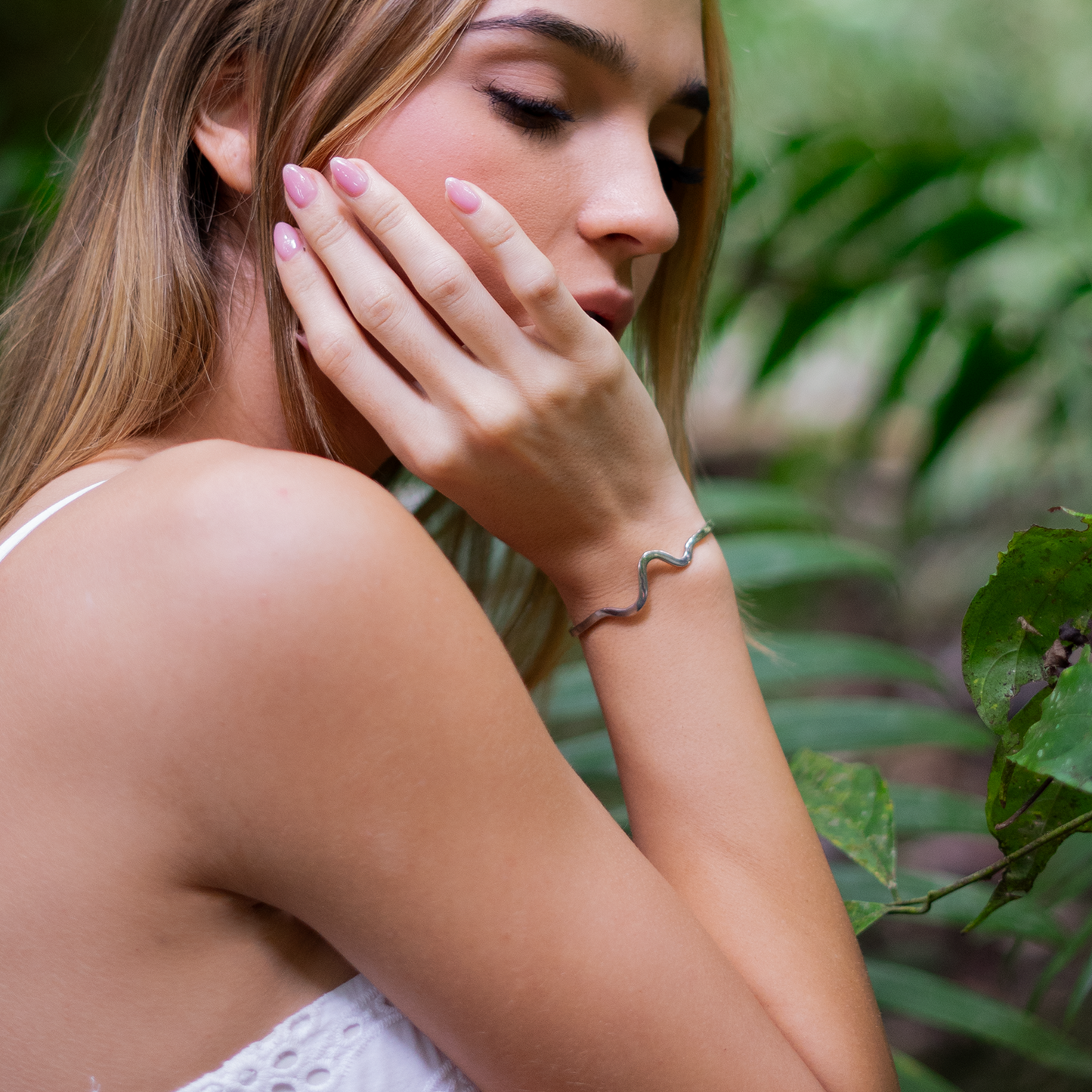 Brazalete río rígido